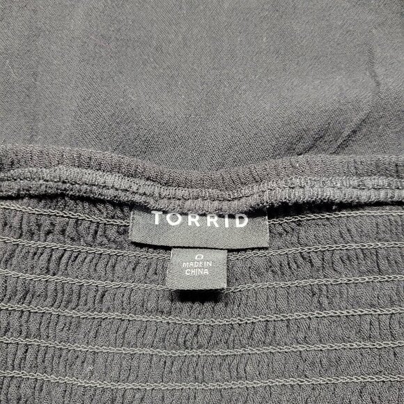 Torrid Size 0 Classic Black Tie V Neck Lace Longsleeve Lightweight Blouse - Picture 10 of 10